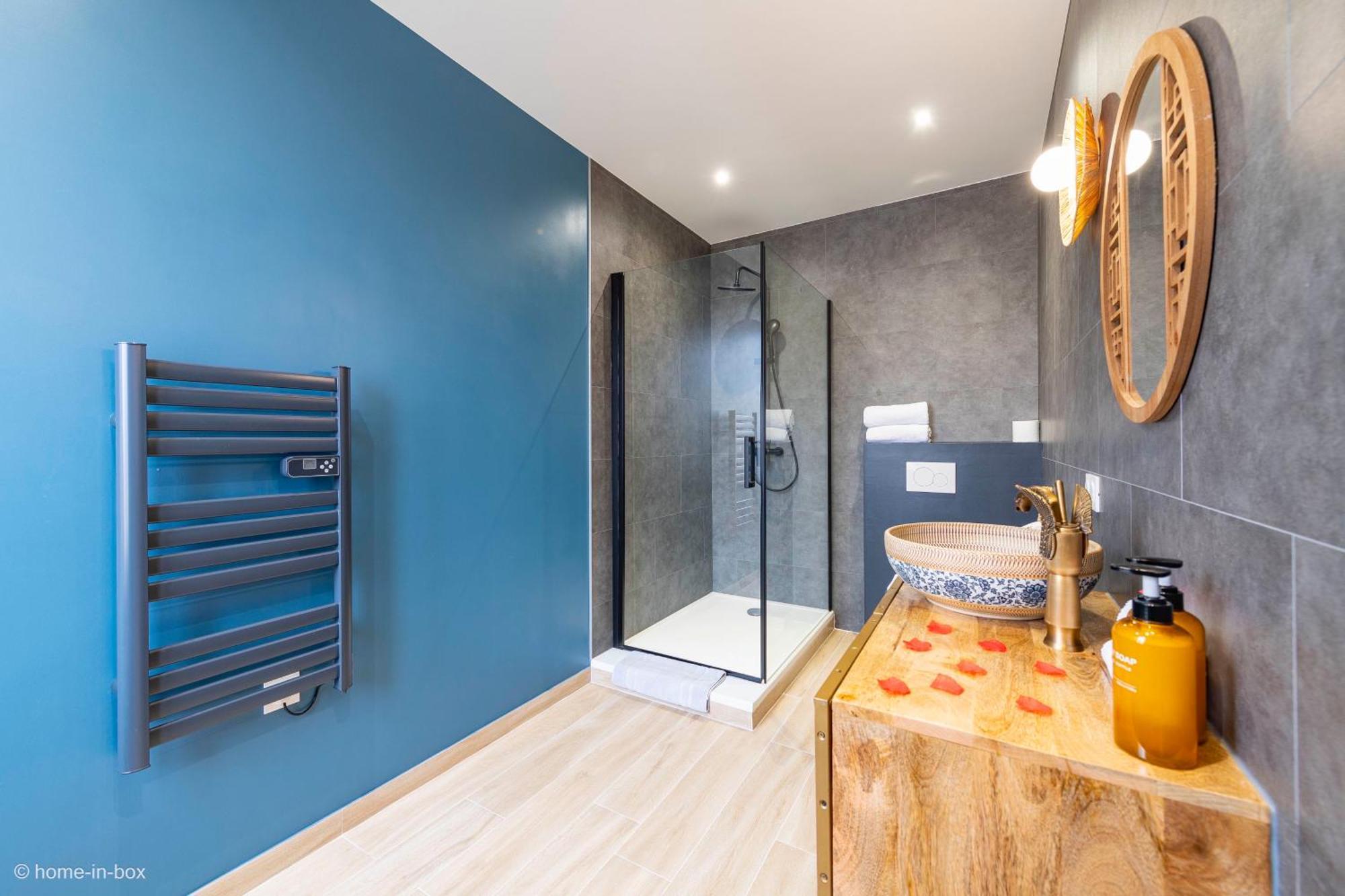 Le Nid D'Eliyah, Suites Avec Jacuzzi 15Min Disneyland Paris Nanteuil-lès-Meaux Exterior foto